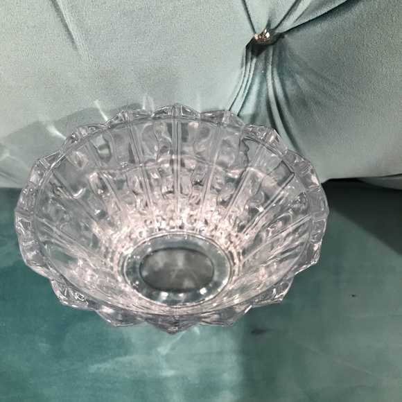 Marquis by Waterford 8" Lead Crystal Oval Vase #156027 Signed, Made in Japan - Picture 5 of 10
